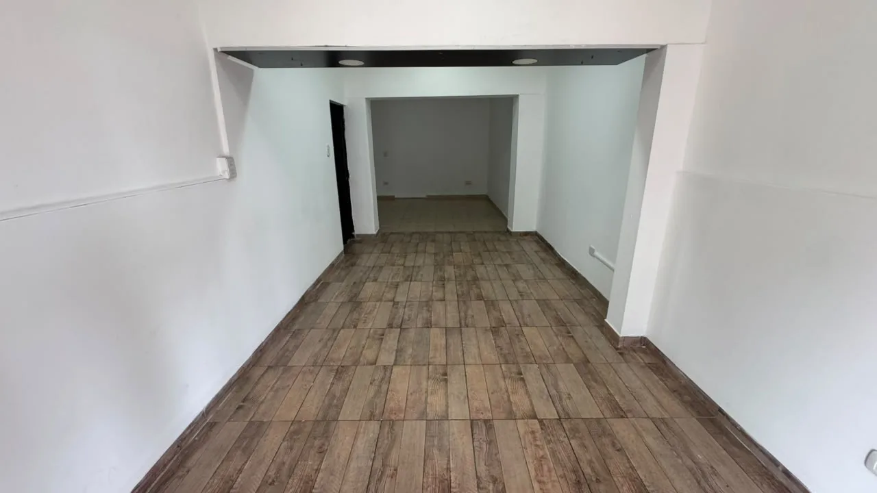 LOCAL COMERCIAL/ZONA CENTRO — foto 2
