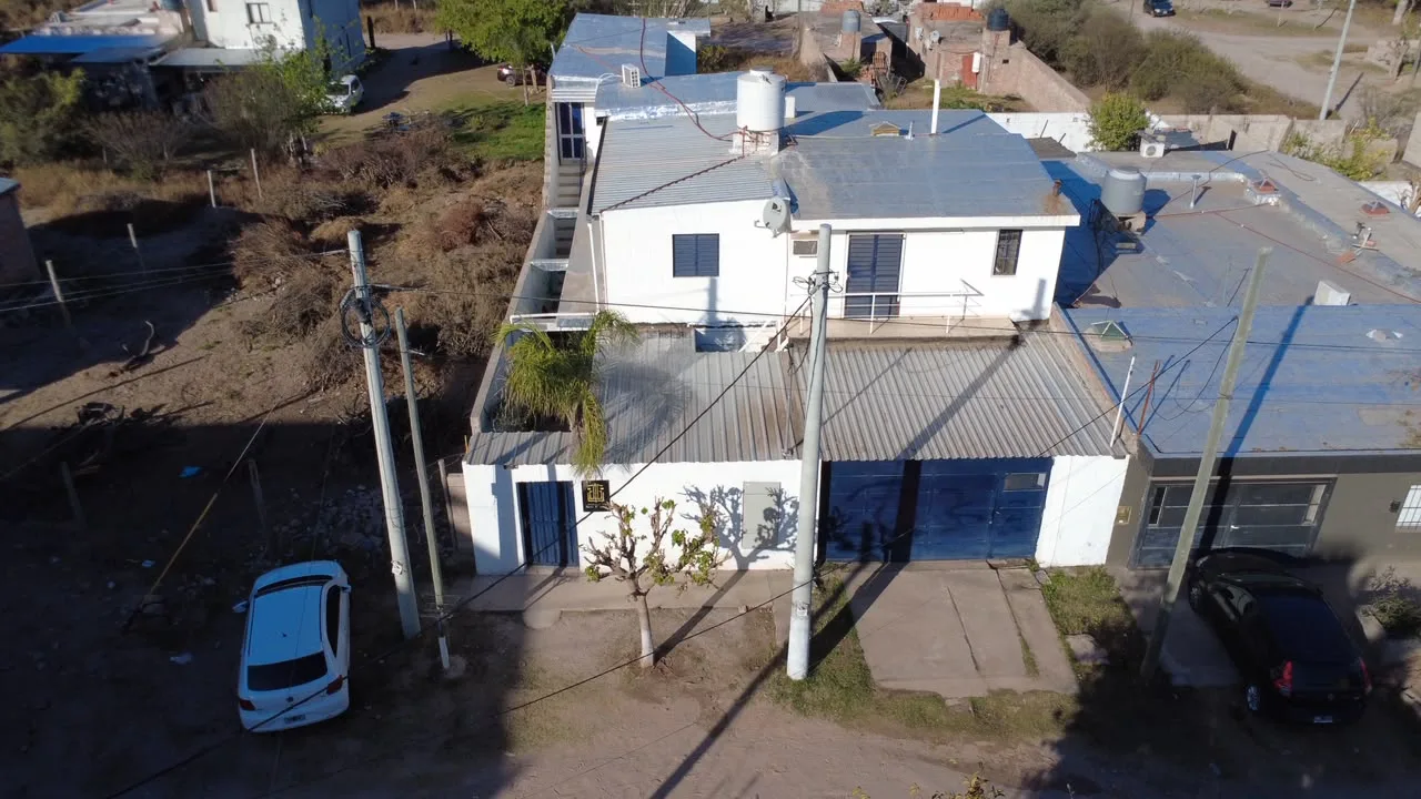 COMPLEJO DE DEPARTAMENTOS /ZONA UNLAR